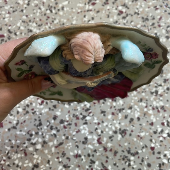 3D Angel Plate Wall Hanger (7 inch) - Picture 2 of 5